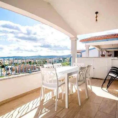 Semesterbostad Casa Girasole